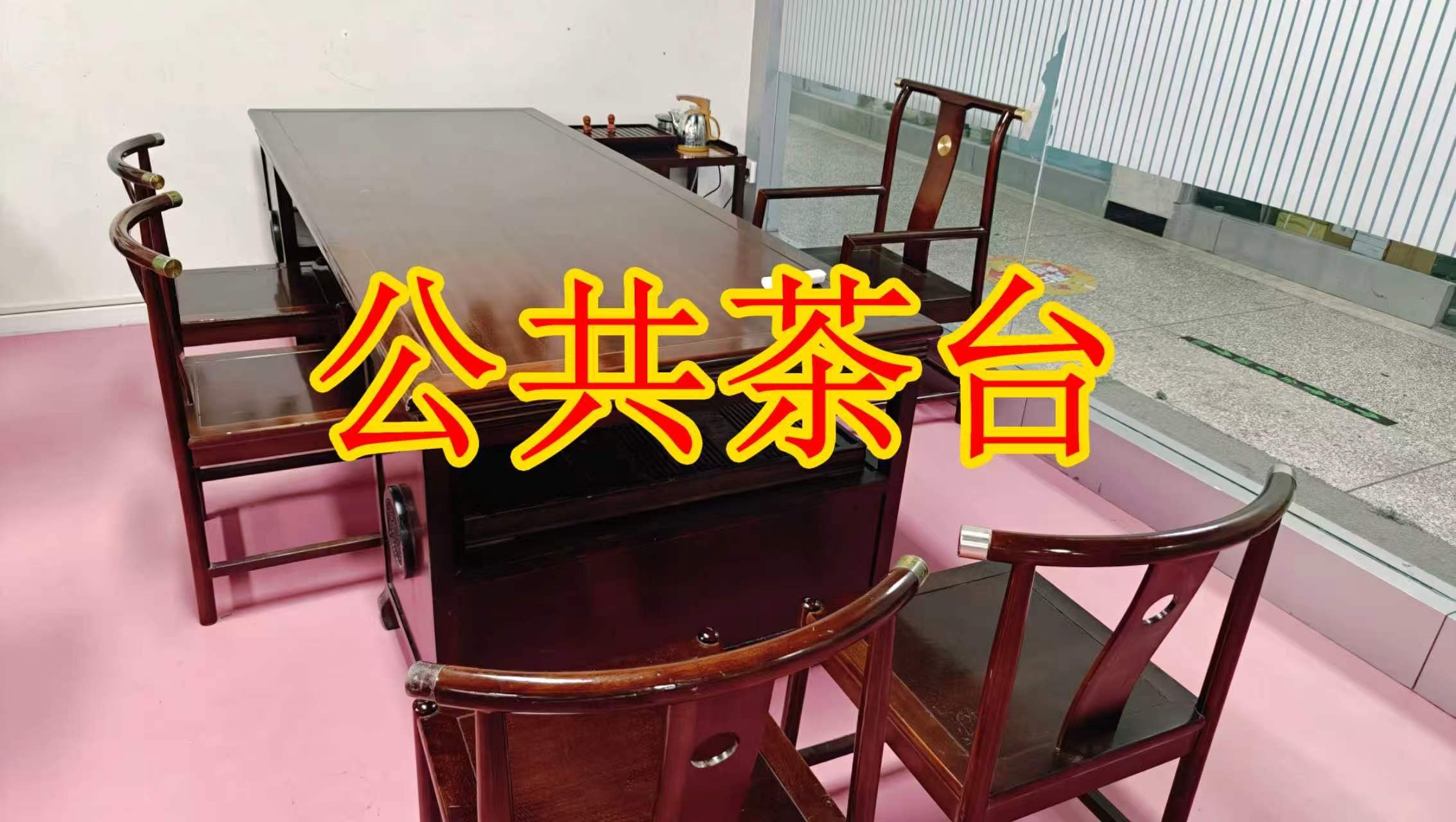中兴智慧城面积灵活：小面积办公室至大面积办公、经营空间均可选择； 部分房源可注册公司，满足企业办公需求； 商铺临街，具备上下水、用电等经营条件； 适合副食品、茶叶、酒水、百货、电商、培训、办公等多种行业。